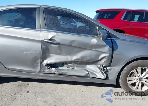 2013 Hyundai Sonata Gls z USA, uszkodzony, nr VIN 5NPEB4AC2DH758625